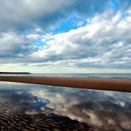 Nyaraló Pebble - Part Of The The Bay Village With Pool, Gym And Direct Access, Pub, Restaurant, Tennis And Meadows Walks Filey