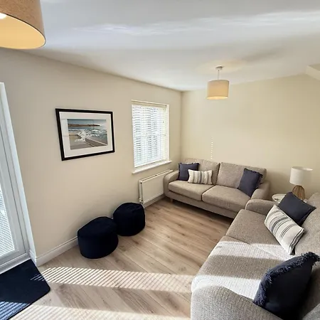 Nyaraló Pebble - Part Of The The Bay Village With Pool, Gym And Direct Access, Pub, Restaurant, Tennis And Meadows Walks